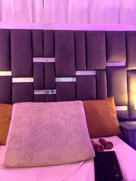 Snapshot of talivega chatting on November 3, 2025, 8:34 pm talivega online show from November 3, 2025, 8:34 pm