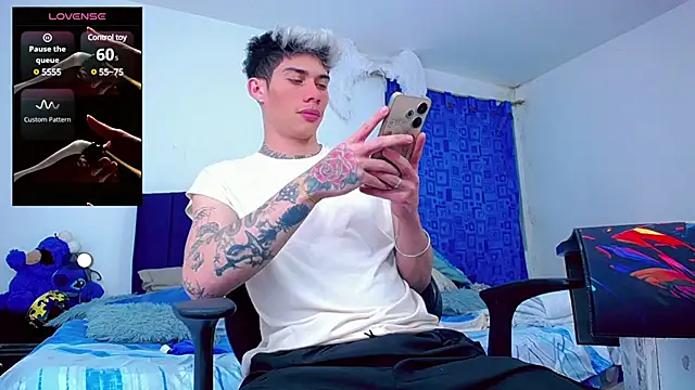 thiagomurphyy online show from March 5, 2025, 3:29 am