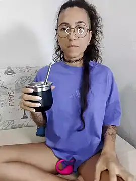 Snapshot of BarbieDarksOk chatting on November 20, 2025, 6:08 pm BarbieDarksOk online show from November 20, 2025, 6:08 pm