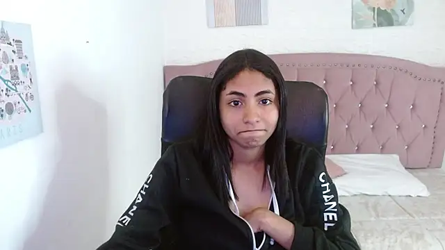 shaneelle online show from October 11, 2025, 3:07 am