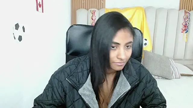 Snapshot of shaneelle chatting on July 16, 2026, 12:24 pm shaneelle online show from July 16, 2026, 12:24 pm