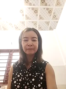 Sexy-ladyboobs20 online show from October 18, 2025, 1:18 am