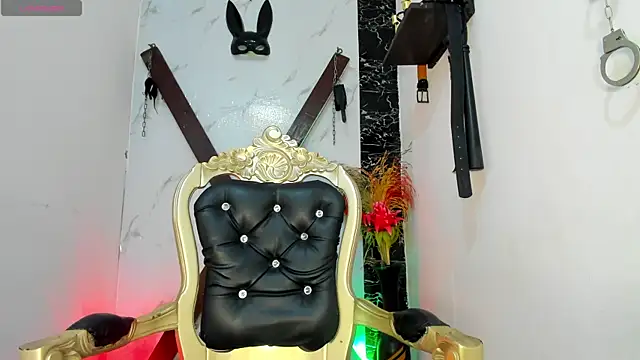  exoticcouple69  online show from September 14, 2025, 12:05 pm