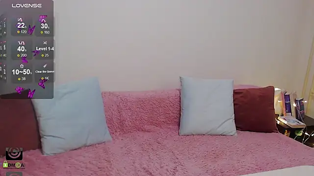 Snapshot of Ariana_Addams2 chatting on November 18, 2025, 12:19 pm Ariana Addams2 online show from November 18, 2025, 12:19 pm