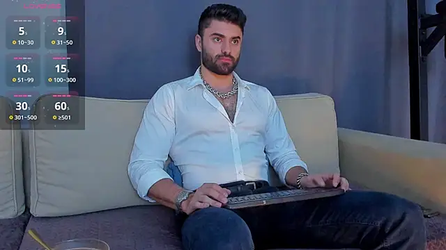 Snapshot of RawAdam chatting on January 15, 2025, 6:33 am RawAdam online show from January 15, 2025, 6:33 am