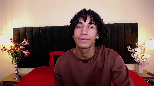 Snapshot of soft_attraction chatting on March 2, 2026, 7:32 pm soft attraction online show from March 2, 2026, 7:32 pm