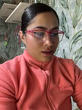 Snapshot of Sweet__Nurse1 chatting on July 20, 2026, 8:33 pm Sweet Nurse1 online show from July 20, 2026, 8:33 pm