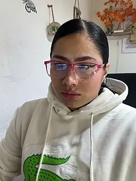 Snapshot of Sweet__Nurse1 chatting on June 3, 2026, 10:47 pm Sweet Nurse1 online show from June 3, 2026, 10:47 pm
