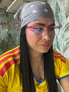 Snapshot of Sweet__Nurse1 chatting on June 27, 2026, 4:13 pm Sweet Nurse1 online show from June 27, 2026, 4:13 pm