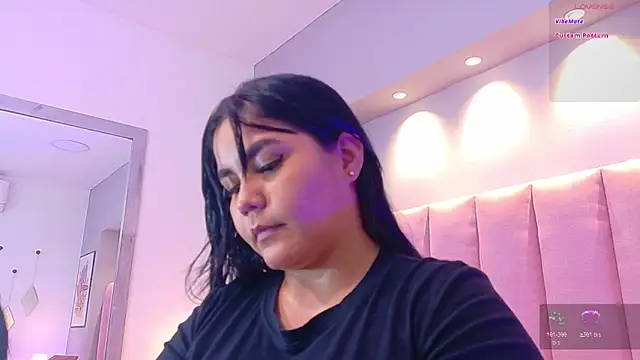 KeilyRoss online show from January 9, 2026, 7:43 pm