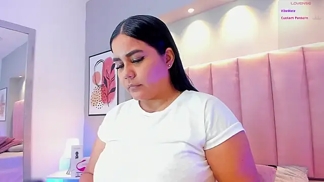 Snapshot of KeilyRoss chatting on October 11, 2025, 9:05 pm KeilyRoss online show from October 11, 2025, 9:05 pm