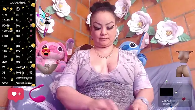 IngritBitch online show from November 27, 2025, 2:28 pm