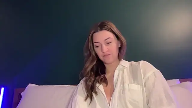 urwetdreamDDD online show from December 13, 2024, 1:37 am