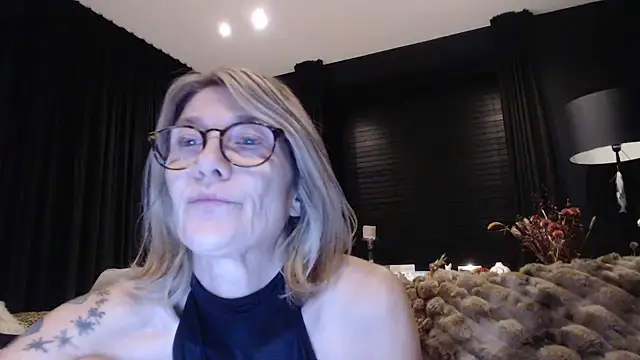 godinflower online show from October 28, 2025, 9:25 pm