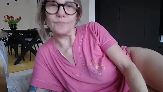 godinflower online show from February 18, 2026, 9:17 am