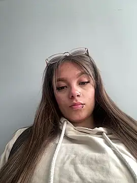 AmmyJones  online show from February 14, 2026, 7:03 pm