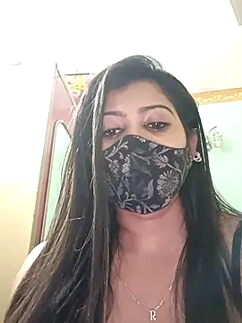 SANAYA ROY online show from February 6, 2026, 8:27 pm