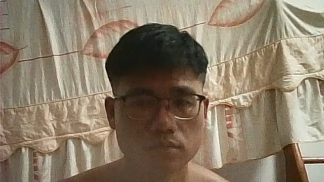 Snapshot of findagirlfriend chatting on April 11, 2026, 6:44 pm findagirlfriend online show from April 11, 2026, 6:44 pm