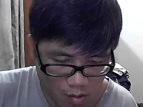 Snapshot of findagirlfriend chatting on December 10, 2024, 9:33 pm findagirlfriend online show from December 10, 2024, 9:33 pm