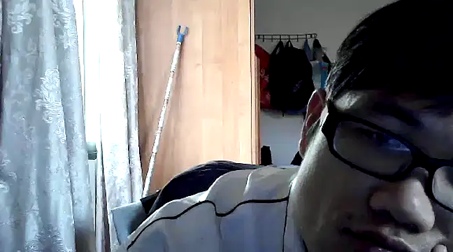 Snapshot of findagirlfriend chatting on December 19, 2024, 9:29 am findagirlfriend online show from December 19, 2024, 9:29 am