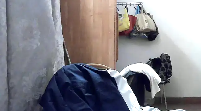 Snapshot of findagirlfriend chatting on January 19, 2025, 4:25 pm findagirlfriend online show from January 19, 2025, 4:25 pm