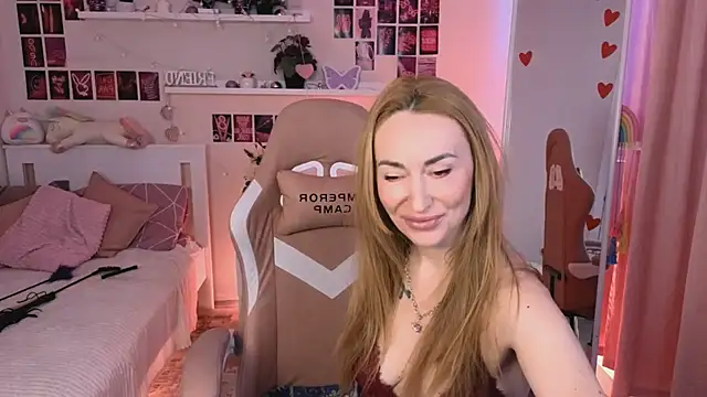 Snapshot of Lakshmi_lotus chatting on February 23, 2025, 7:33 am Lakshmi lotus online show from February 23, 2025, 7:33 am