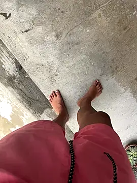 Snapshot of king_cum_ chatting on October 27, 2025, 1:23 pm king cum online show from October 27, 2025, 1:23 pm