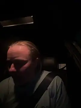 scrummymummy2 online show from April 1, 2026, 7:55 pm