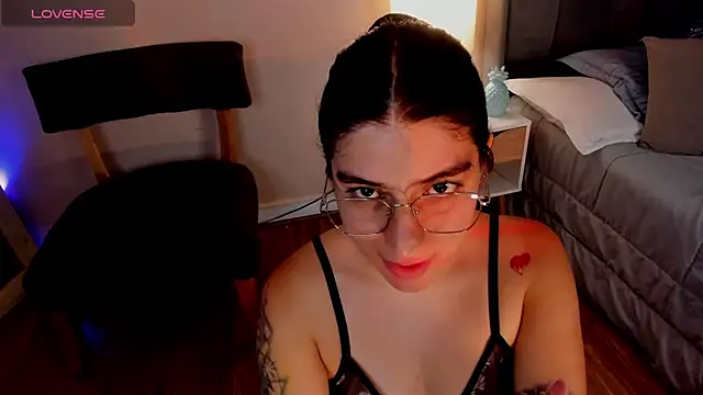 dakotaa   online show from February 12, 2025, 11:41 pm
