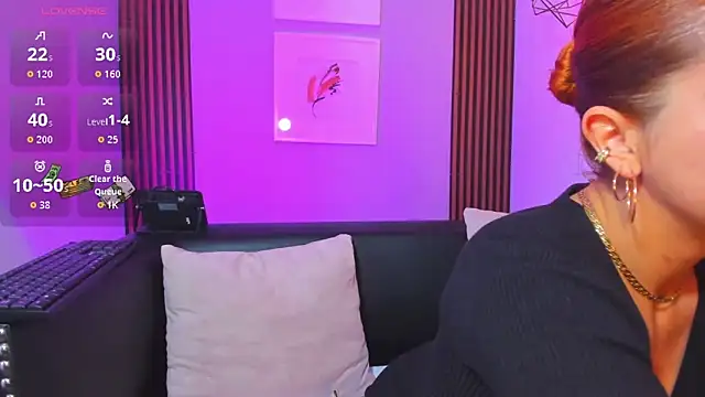 Snapshot of Nahiajhonson_ chatting on March 14, 2026, 12:22 pm Nahiajhonson online show from March 14, 2026, 12:22 pm