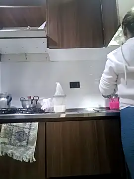 coral smitth online show from February 26, 2026, 6:41 pm