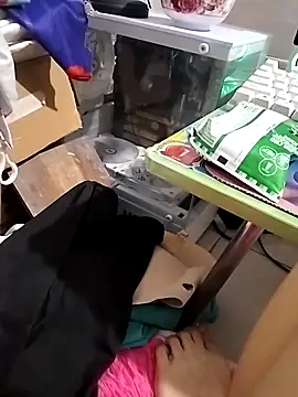 Snapshot of HimiJim chatting on November 18, 2025, 2:42 pm HimiJim online show from November 18, 2025, 2:42 pm