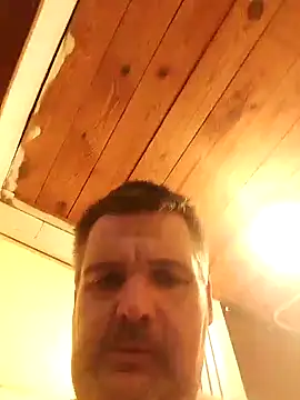 Snapshot of Ronny2510 chatting on February 13, 2025, 7:56 am Ronny2510 online show from February 13, 2025, 7:56 am