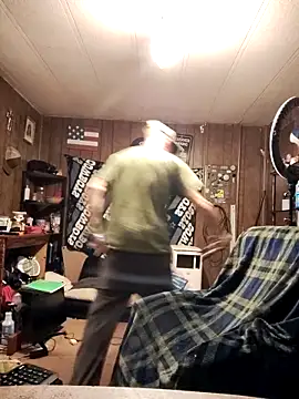 Snapshot of omgkidisthaone chatting on March 15, 2025, 12:04 am omgkidisthaone online show from March 15, 2025, 12:04 am