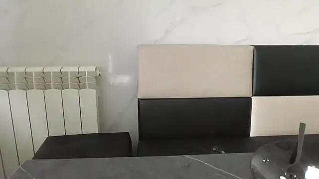 milfmomxx online show from March 19, 2025, 10:44 am