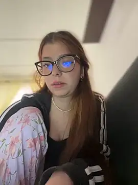 Cloew Marz online show from February 17, 2025, 9:54 pm