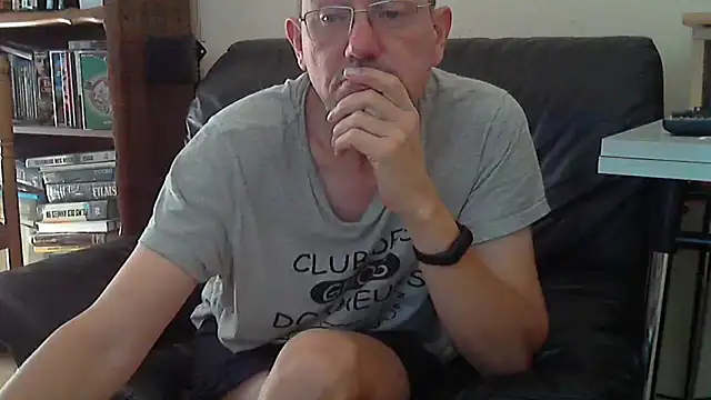 Snapshot of Jaimma45 chatting on October 15, 2025, 10:45 am Jaimma45 online show from October 15, 2025, 10:45 am