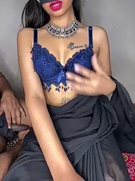 Snapshot of Suhu_love chatting on May 7, 2026, 8:28 am Suhu love online show from May 7, 2026, 8:28 am