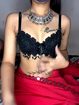 Snapshot of Suhu_love chatting on November 19, 2025, 6:08 pm Suhu love online show from November 19, 2025, 6:08 pm