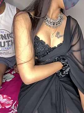 Snapshot of Suhu_love chatting on December 14, 2025, 4:34 pm Suhu love online show from December 14, 2025, 4:34 pm