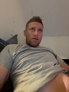 aaronmc311840 online show from September 24, 2025, 10:48 pm