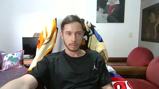 Snapshot of RIQUIRICHDICK chatting on December 4, 2025, 5:45 pm RIQUIRICHDICK online show from December 4, 2025, 5:45 pm