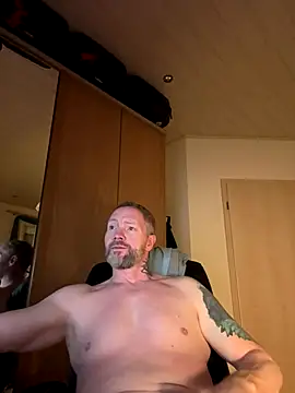 Rockburg online show from December 15, 2025, 5:02 am