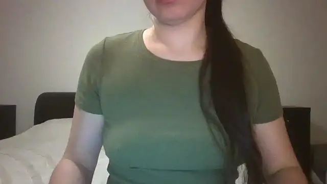 VanesaJewelz online show from March 22, 2025, 6:58 pm