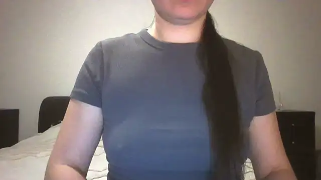 VanesaJewelz online show from March 12, 2025, 8:52 pm