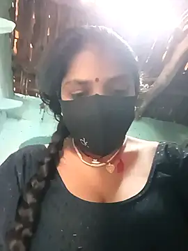 Snapshot of haymona chatting on March 21, 2026, 9:47 am haymona online show from March 21, 2026, 9:47 am