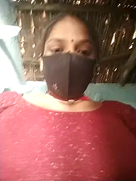 Snapshot of haymona chatting on July 25, 2026, 5:04 am haymona online show from July 25, 2026, 5:04 am