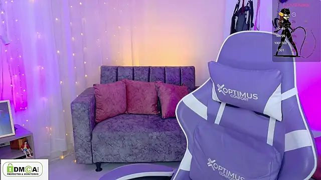 Miss scarllet  online show from May 4, 2026, 1:14 pm
