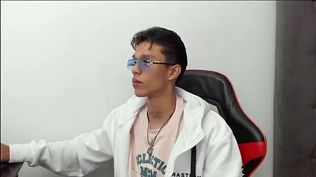 TommyGun 22 online show from March 14, 2026, 1:50 pm