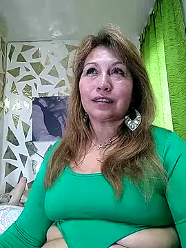 Snapshot of Kazsandraa chatting on March 22, 2025, 8:48 pm Kazsandraa online show from March 22, 2025, 8:48 pm